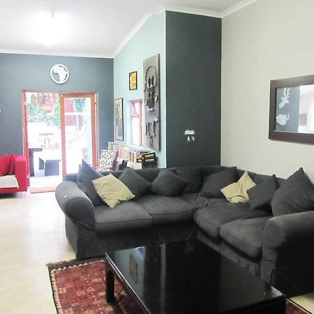 Observatory Backpackers Hostel Kaapstad Buitenkant foto
